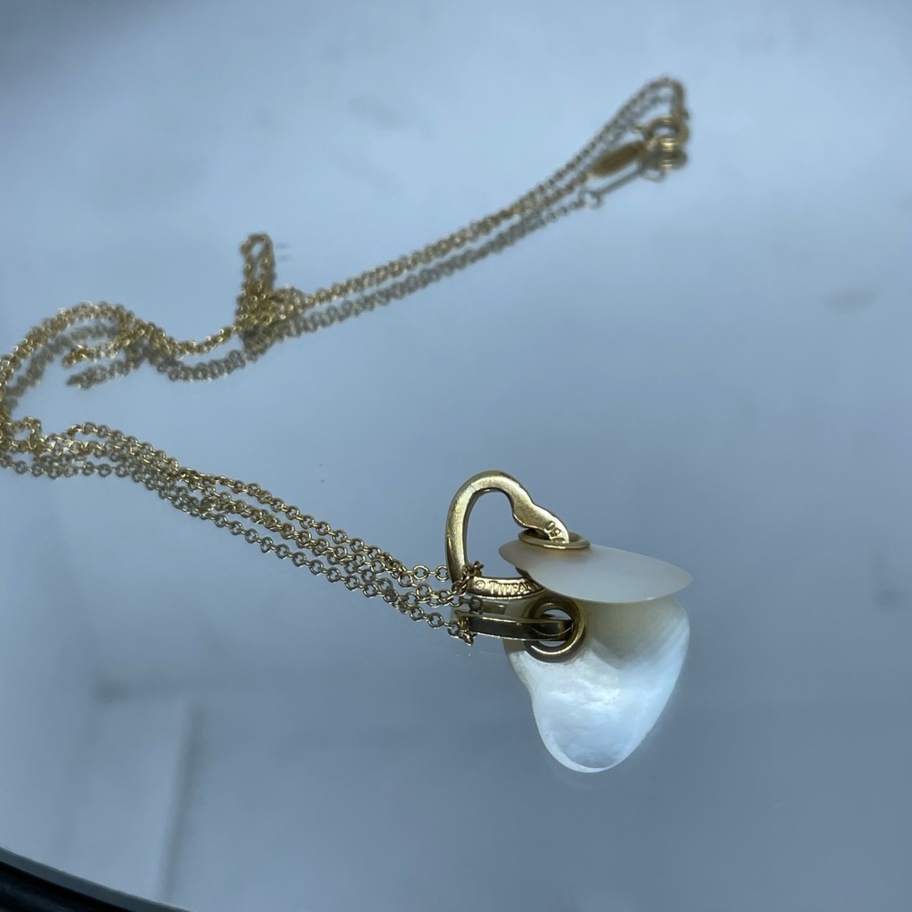 Tiffany Elsa Peretti Pendant 18k yellow gold